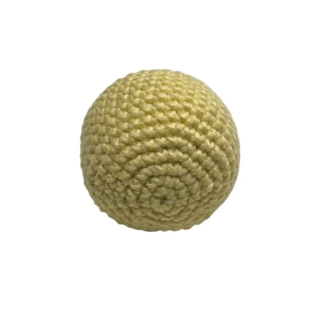 100% handmade crochet ball toy for cats with catnip inside! 100% cotton yarn toy